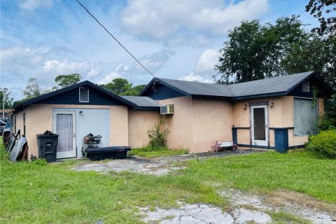 Commercial property in Ocala, Florida 179.39 sq.m. № 2377855 - photo 2