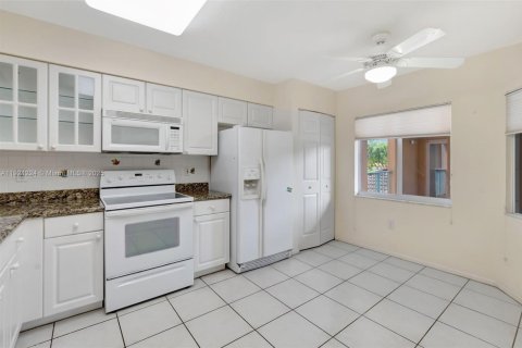 Condominio en venta en Boynton Beach, Florida, 3 dormitorios, 166.76 m2 № 1975785 - foto 16