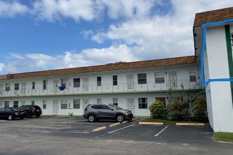 Apartment in Hollywood, Florida 1 bedroom, 53.51 sq.m. № 2060479 - photo 18