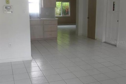Commercial property in Sarasota, Florida 4 bedrooms, 182.83 sq.m. № 2238003 - photo 6