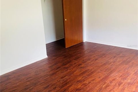 Duplex à vendre à Seffner, Floride: 3 chambres, 144 m2 № 2401190 - photo 21