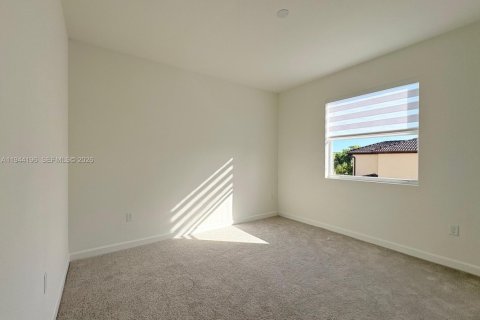 Touwnhouse à louer à Homestead, Floride: 3 chambres, 131.36 m2 № 2000662 - photo 17