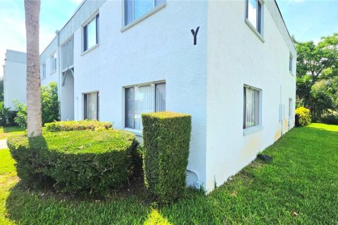 Copropriété à vendre à Clearwater, Floride: 2 chambres, 85.66 m2 № 2150954 - photo 4
