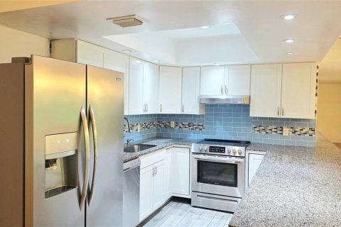 Copropriété à vendre à Clearwater, Floride: 2 chambres, 85.66 m2 № 2150954 - photo 16