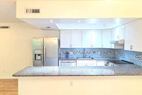 Copropriété à vendre à Clearwater, Floride: 2 chambres, 85.66 m2 № 2150954 - photo 30