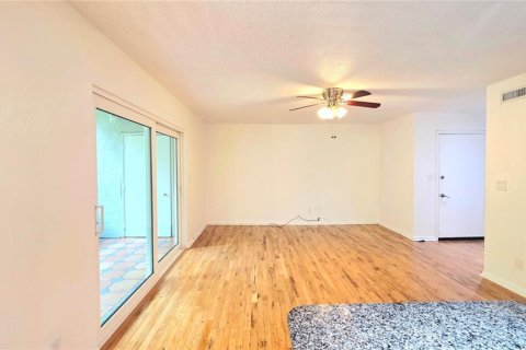 Copropriété à vendre à Clearwater, Floride: 2 chambres, 85.66 m2 № 2150954 - photo 29