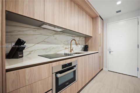 Copropriété à louer à Miami, Floride № 2154622 - photo 2