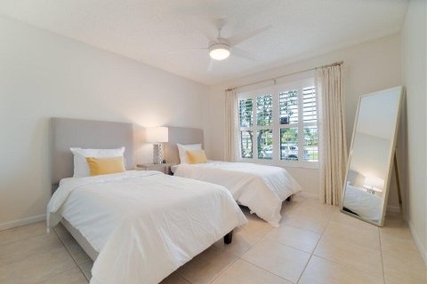 House in Wellington, Florida 2 bedrooms, 114.36 sq.m. № 2082067 - photo 7