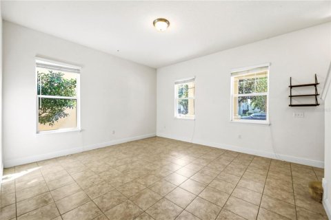 Villa ou maison à louer à Windermere, Floride: 3 chambres, 199.93 m2 № 2429300 - photo 25