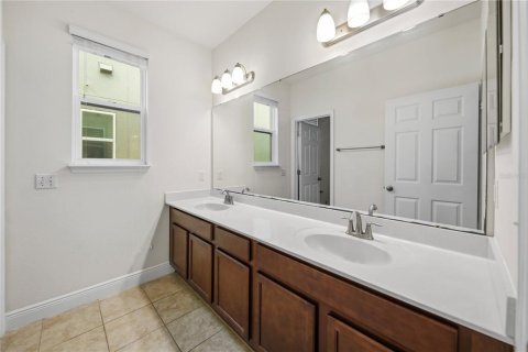 Villa ou maison à louer à Windermere, Floride: 3 chambres, 199.93 m2 № 2429300 - photo 27