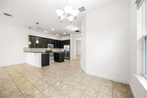 Villa ou maison à louer à Windermere, Floride: 3 chambres, 199.93 m2 № 2429300 - photo 21