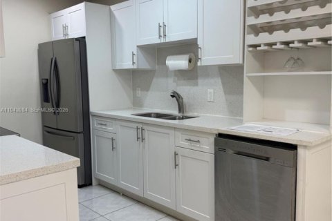 Condominio en venta en Miami, Florida, 1 dormitorio, 61.32 m2 № 2008641 - foto 7