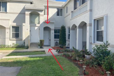 Condominio en venta en Miami, Florida, 3 dormitorios, 111.48 m2 № 1763446 - foto 1