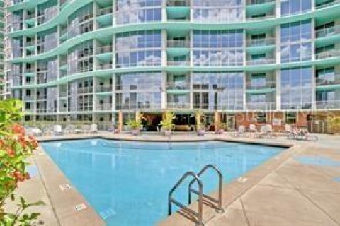 Condo in Orlando, Florida, 2 bedrooms  № 2400285 - photo 8
