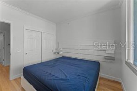 Condo in Orlando, Florida, 2 bedrooms  № 2400285 - photo 17