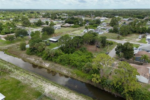 Land in Lehigh Acres, Florida № 2221219 - photo 19