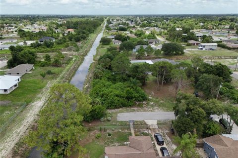Land in Lehigh Acres, Florida № 2221219 - photo 18