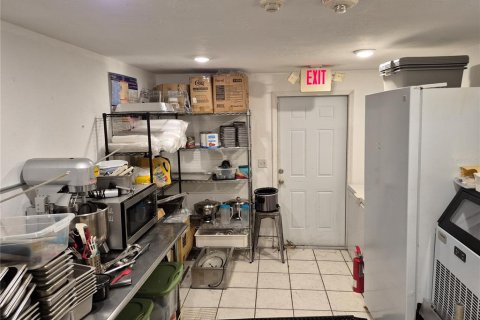 Снять в аренду коммерческую недвижимость в Бруксвилл, Флорида 115.11м2, № 1793862 - фото 10