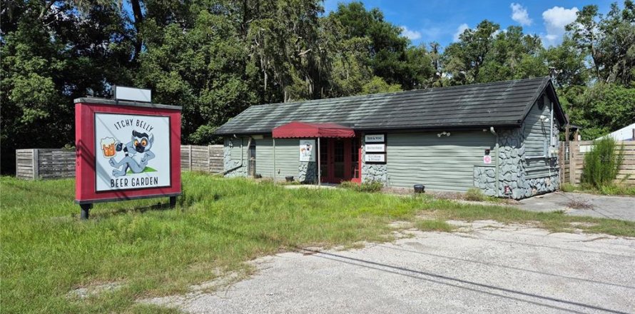 Коммерческая недвижимость в Бруксвилл, Флорида 115.11м2 № 1793862