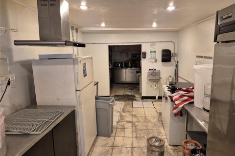 Снять в аренду коммерческую недвижимость в Бруксвилл, Флорида 115.11м2, № 1793862 - фото 5