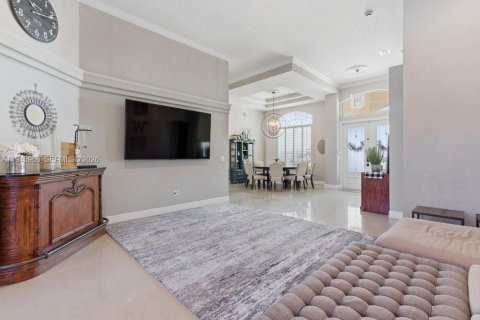 House in Boca Raton, Florida 4 bedrooms, 307.13 sq.m. № 2011140 - photo 13