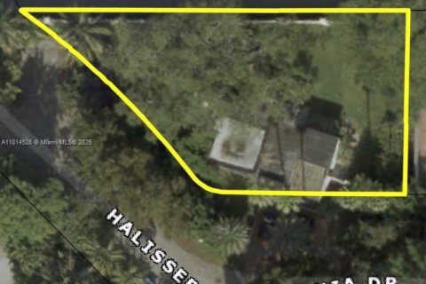 Terreno en venta en Miami, Florida № 1762960 - foto 2