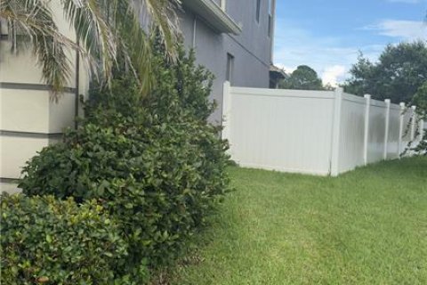 Casa en venta en Orlando, Florida, 5 dormitorios, 194.35 m2 № 2352348 - foto 2