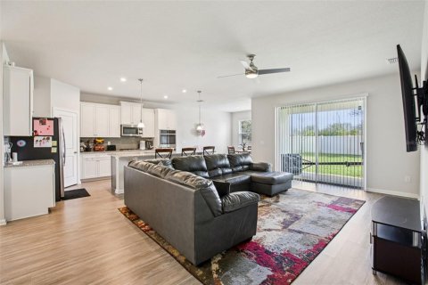 House in Riverview, Florida 5 bedrooms, 269.97 sq.m. № 2225098 - photo 3