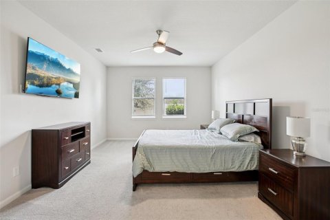 House in Riverview, Florida 5 bedrooms, 269.97 sq.m. № 2225098 - photo 13