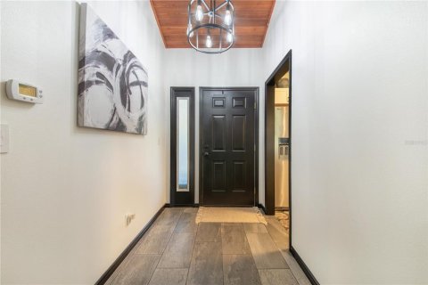 Condominio en venta en Haines City, Florida, 1 dormitorio, 90.49 m2 № 2202912 - foto 4