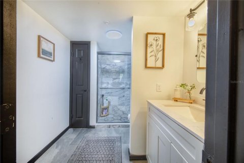 Condominio en venta en Haines City, Florida, 1 dormitorio, 90.49 m2 № 2202912 - foto 14
