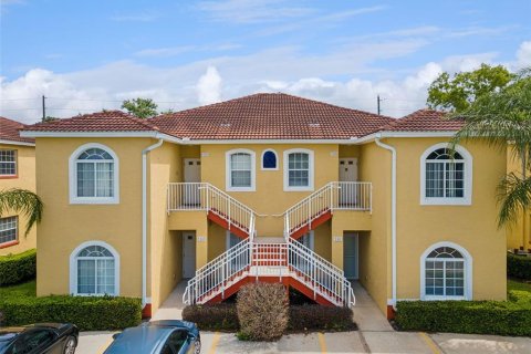 Condo in Kissimmee, Florida, 3 bedrooms № 2195770