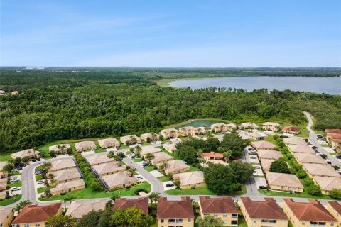 Condo in Kissimmee, Florida, 3 bedrooms № 2195770 - photo 24