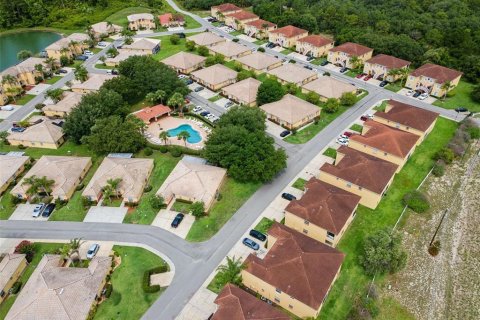 Condo in Kissimmee, Florida, 3 bedrooms № 2195770 - photo 19