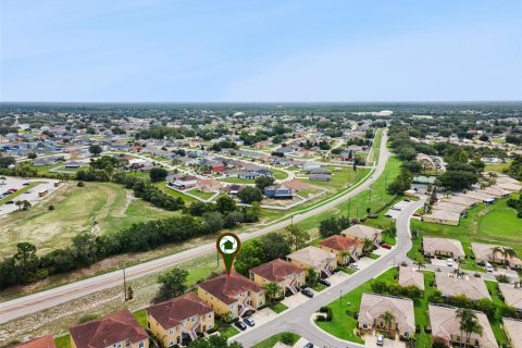 Condo in Kissimmee, Florida, 3 bedrooms № 2195770 - photo 21