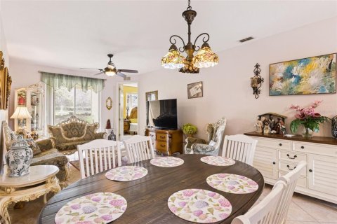 Condo in Kissimmee, Florida, 3 bedrooms № 2195770 - photo 6
