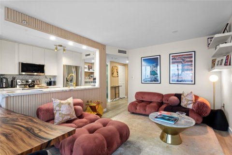 Купить кондоминиум в Майами-Бич, Флорида 1 спальня, 69.68м2, № 2024204 - фото 13