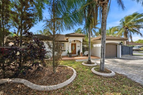 Casa en venta en Miami, Florida, 3 dormitorios, 189.06 m2 № 2058916 - foto 7
