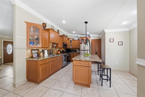Casa en venta en Miami, Florida, 3 dormitorios, 189.06 m2 № 2058916 - foto 22