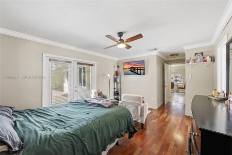 Casa en venta en Miami, Florida, 3 dormitorios, 189.06 m2 № 2058916 - foto 30