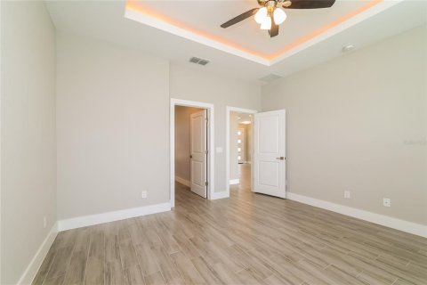 Casa en alquiler en Kissimmee, Florida, 4 dormitorios, 155.15 m2 № 1882989 - foto 9