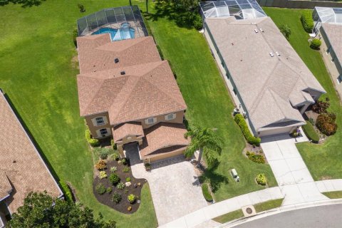 House in Bradenton, Florida 5 bedrooms, 284 sq.m. № 1885713 - photo 27