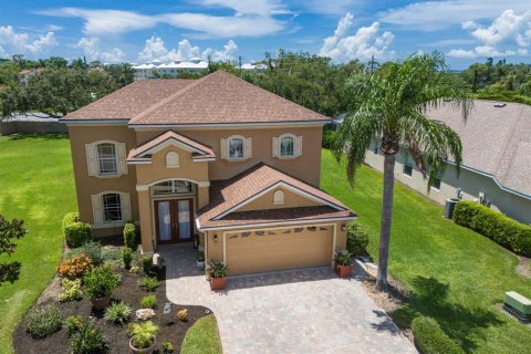 House in Bradenton, Florida 5 bedrooms, 284 sq.m. № 1885713 - photo 26