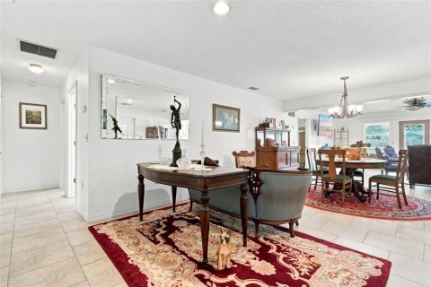Villa ou maison à vendre à DeLand, Floride: 3 chambres, 179.12 m2 № 2312890 - photo 8