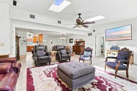 Villa ou maison à vendre à DeLand, Floride: 3 chambres, 179.12 m2 № 2312890 - photo 5