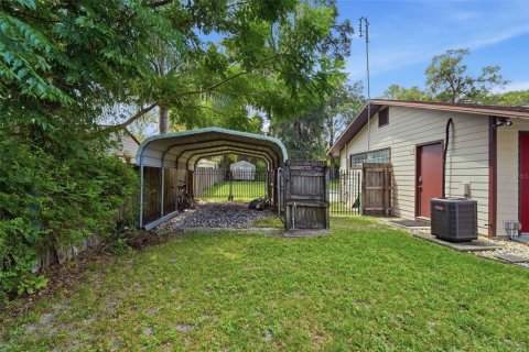 Villa ou maison à vendre à DeLand, Floride: 3 chambres, 179.12 m2 № 2312890 - photo 29
