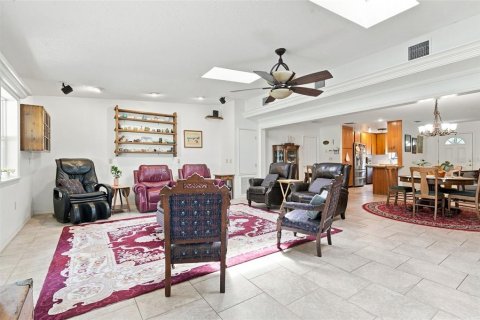 Villa ou maison à vendre à DeLand, Floride: 3 chambres, 179.12 m2 № 2312890 - photo 6