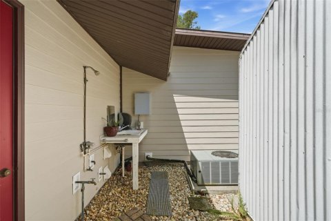 Villa ou maison à vendre à DeLand, Floride: 3 chambres, 179.12 m2 № 2312890 - photo 27