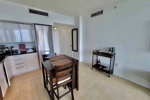 Copropriété à louer à Miami, Floride: 1 chambre, 70.05 m2 № 2008228 - photo 8