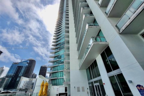 Copropriété à louer à Miami, Floride: 1 chambre, 70.05 m2 № 2008228 - photo 24